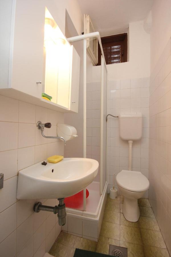 Apartment Savar 8079A Brbinj Eksteriør billede